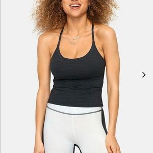 Outdoor Voices Move Free athletic top